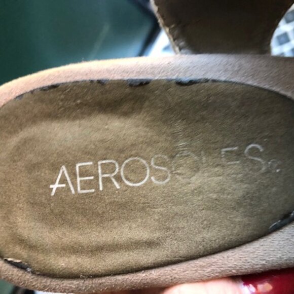 Aerosoles Taupe Suede &Smooth Leather Soft heels, size unverified but likely 8 - Picture 2 of 5